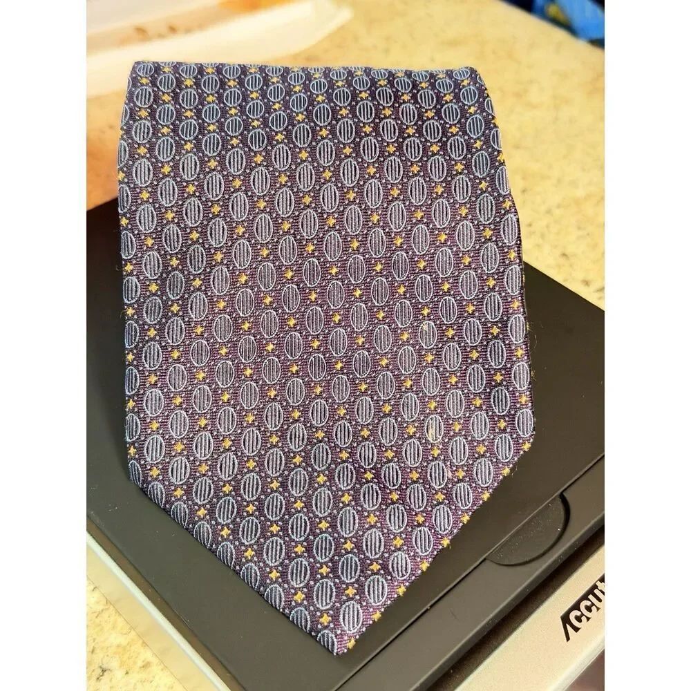 Hickey Freeman 100% Silk Tie Blue Gold Geometric Circle Pattern USA Made 58”